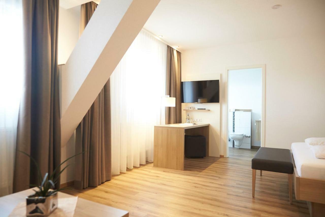 Flair Hotel Gruener Baum Донауешинген Екстер'єр фото